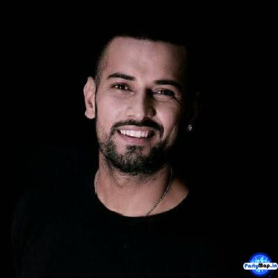 Photo of Garry Sandhu at an appearance