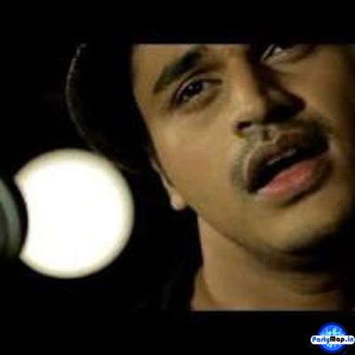 Photo of Gaurav Dagaonkar at a concert