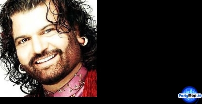 Photo of Hans Raj Hans at a concert