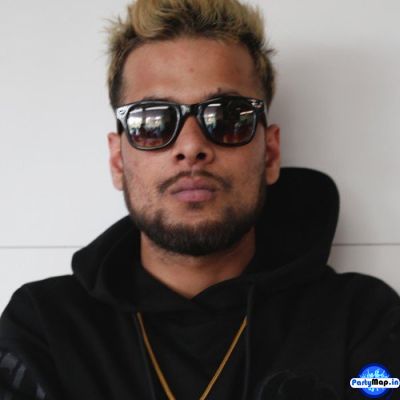 Photo of Ikka at an appearance