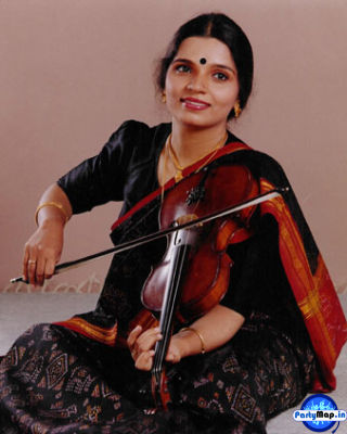 Photo of Kala Ramnath at an appearance