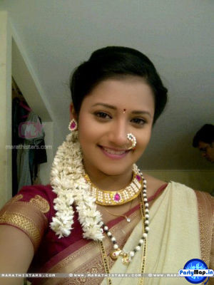 Photo of Kalyani Potdar at a concert