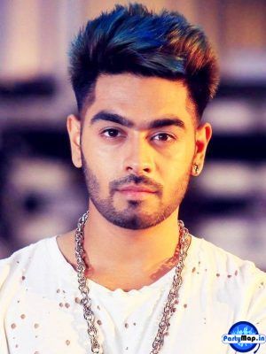 Photo of Karan Sehmbi at a show