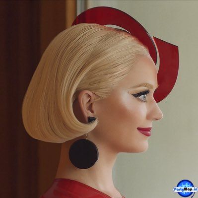 Photo of Katy Perry at a concert