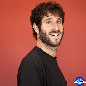 Photo of Lil Dicky at a show