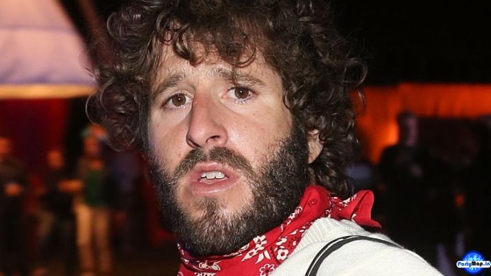 Photo of Lil Dicky at an appearance
