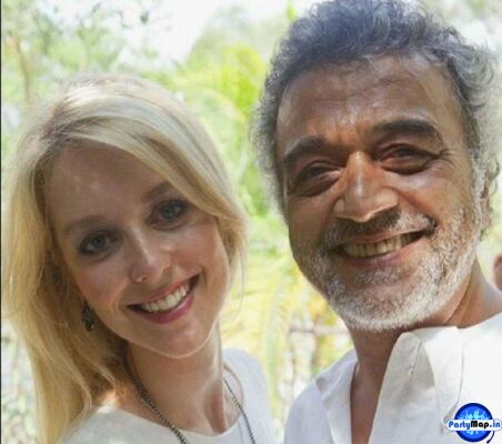 Photo of Lucky Ali at a concert