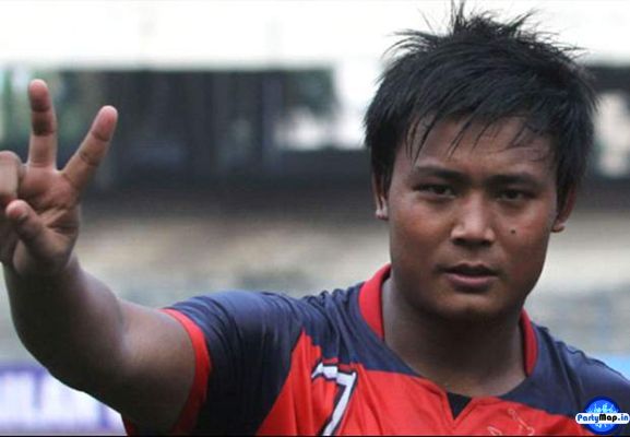 Photo of Milan Singh at a concert