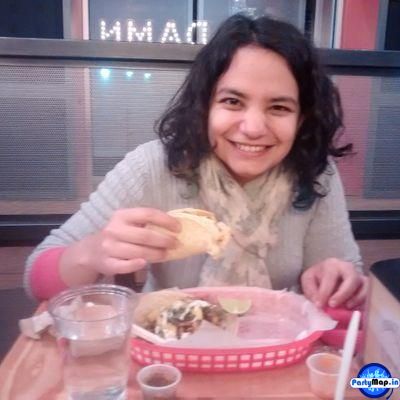 Photo of Natasha Sehgal at a concert