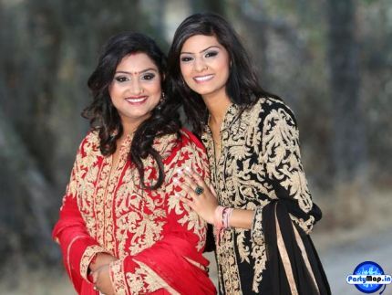 Official profile picture of Nooran Sisters Songs