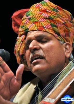 Photo of Prahalad Singh Tapaniya at an appearance