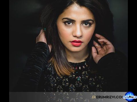 Photo of Quratulain Baloch at a show