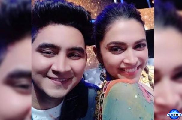 Photo of Rishabh Chaturvedi at a show