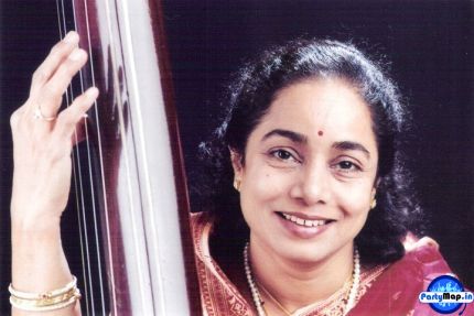 Official profile picture of Shruti Sadolikar Katkar