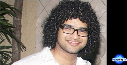Photo of Siddharth Mahadevan at a concert