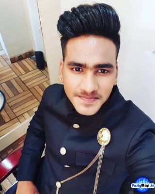 Official profile picture of Sunny Hindustani