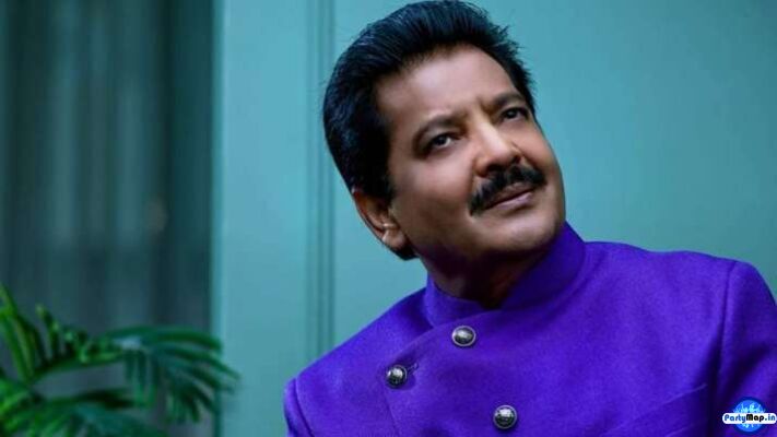 Photo of Udit Narayan at a concert