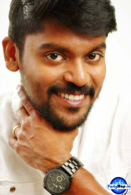 Official profile picture of Vidhu Prathap