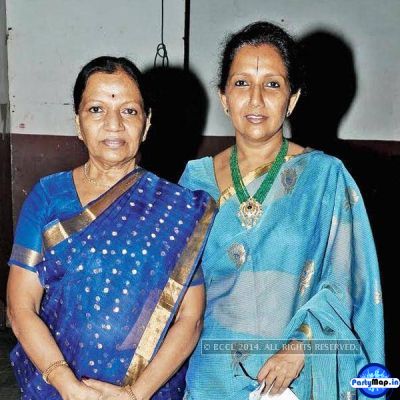 Photo of Yamini Reddy at a show