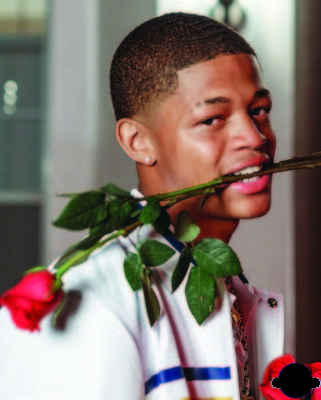 Photo of YK Osiris at an appearance