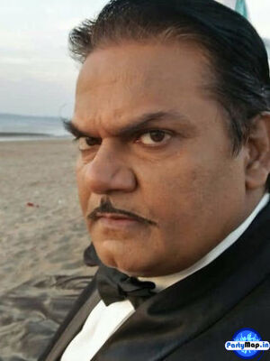 Photo of Akhilendra Mishra at a show