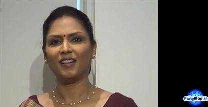 Photo of Anjali Mukhi at a concert