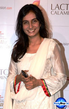 Official profile picture of Bhairavi Raichura