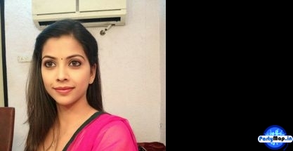 Photo of Deepali Pansare at a concert