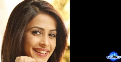 Photo of Dimple Jhangiani at a show