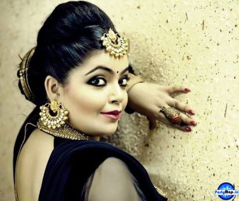 Photo of Divya Bhatnagar at an appearance