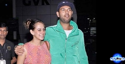 Photo of Hazel Keech at a concert