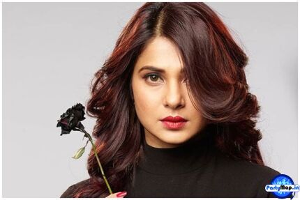Official profile picture of Jennifer Winget Movies