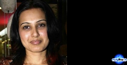 Photo of Kamya Punjabi at a show