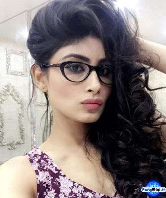 Official profile picture of Mouni Roy