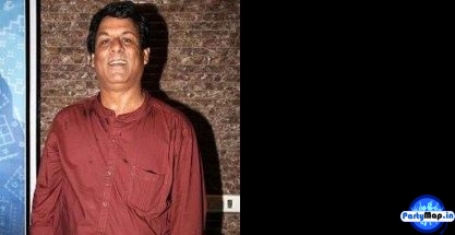 Photo of Rajendra Chawla at a concert