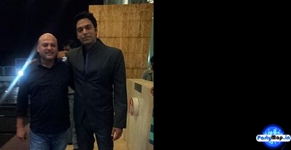 Photo of Sameer Kochhar at a concert