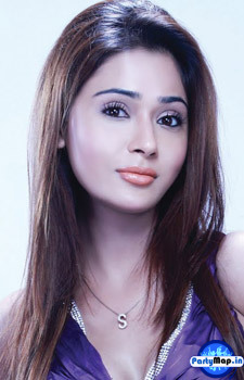 Official profile picture of Sara Khan