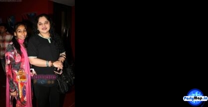 Photo of Shagufta Ali at a show