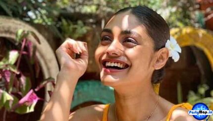 Photo of Sreejita De at a concert