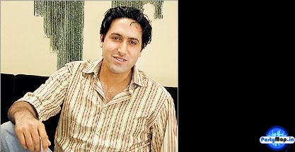 Photo of Sumeet Sachdev at an appearance