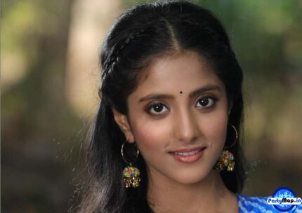 Photo of Ulka Gupta at a show