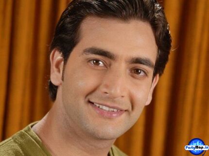 Photo of Vineet Raina at a show