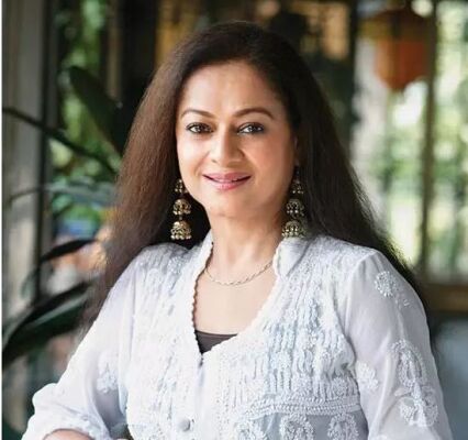 Official profile picture of Zarina Wahab