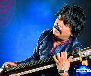 Official profile picture of Rajhesh Vaidhya